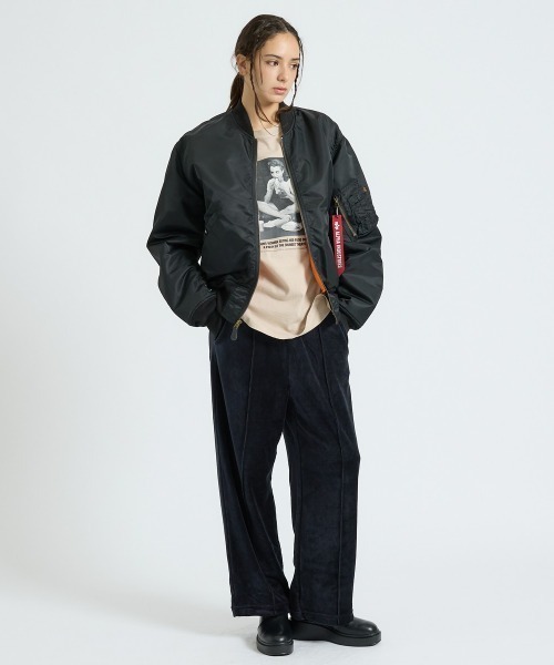 Alpha Industries(アルファインダストリーズ)の「【Alpha Industries(アルファ インダストリーズ)】L-2B RELAXED FIT FLIGHT JACKET / フライトジャケット / ユニセックス(ブルゾン・メンズ・ブラック/グレー系その他・M/L/XL)」の21枚目の写真