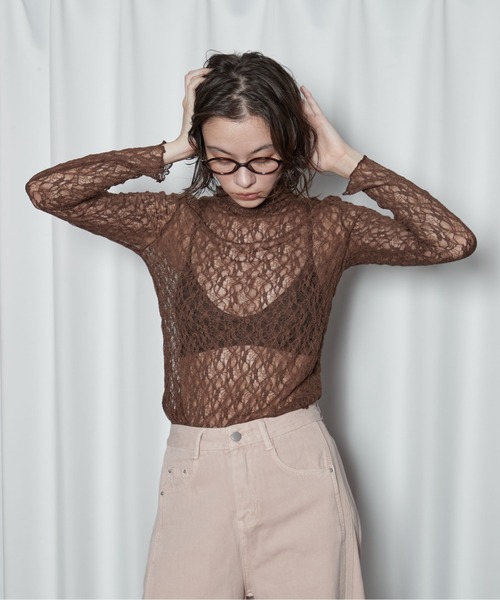 OFROOM（オフルーム）の「【2026秋冬新作】Lace Bottle Neck Top｜レースボトルネックトップス（Tシャツ/カットソー・レディース・ブラウン/アイボリー/ブラック・FREE）」の12枚目の写真