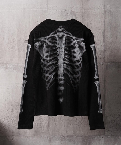 1111clothing(ワンフォークロージング)の「ボーンプリント ワッフルロンTee / Bone Graphic Waffle Long Sleeve T-Shirt(Tシャツ/カットソー・メンズ・オフホワイト/ブラック・M/L)」の19枚目の写真