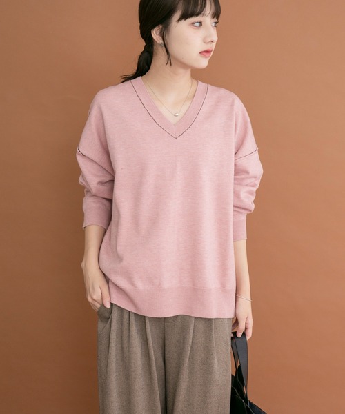 ITEMS URBANRESEARCH(アイテムズ アーバンリサーチ)の「Vネック配色ラインニット(ニット/セーター・レディース・ピンク/グレー/ブラウン・FREE)」の3枚目の写真