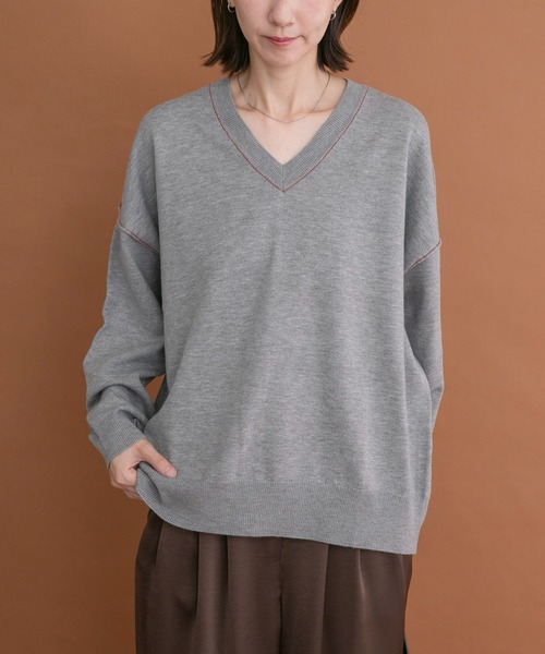 ITEMS URBANRESEARCH(アイテムズ アーバンリサーチ)の「Vネック配色ラインニット(ニット/セーター・レディース・ピンク/グレー/ブラウン・FREE)」の12枚目の写真