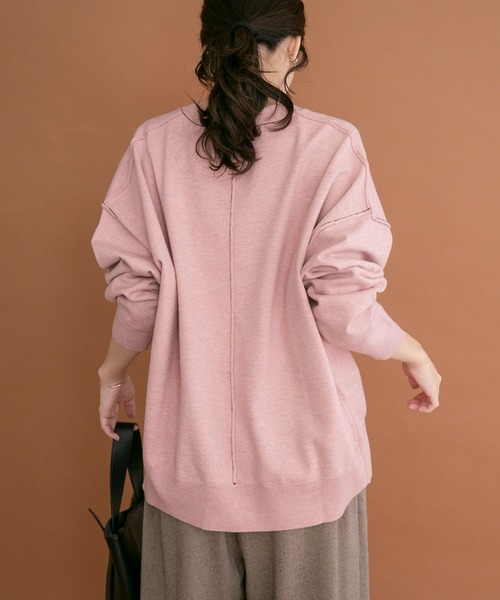 ITEMS URBANRESEARCH(アイテムズ アーバンリサーチ)の「Vネック配色ラインニット(ニット/セーター・レディース・ピンク/グレー/ブラウン・FREE)」の8枚目の写真