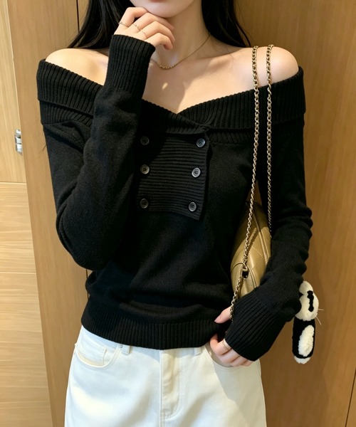 FLINEA(フリネア)の「オフショルダーニットセーター(ニット/セーター・レディース・アイボリー/ブラック/ブラウン/キャメル/グレー・FREE)」の6枚目の写真