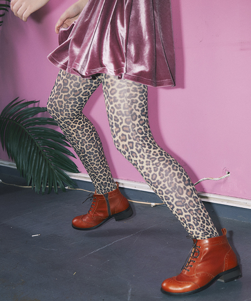 あしながおじさん（アシナガオジサン）の「〈あしながおじさん〉　レースアップブーツ（ブーツ・レディース・ブラック/ライトブラウン/ダークブラウン・24.0cm/24.5cm/23.0cm/23.5cm/22.5cm）」の15枚目の写真