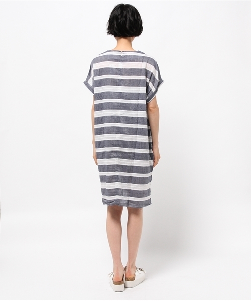 LBC(エルビーシー)の「コットン変形ボーダークルーワンピース(ワンピース・レディース・ブラック/イエロー/ネイビー・MEDIUM/LARGE)」の5枚目の写真