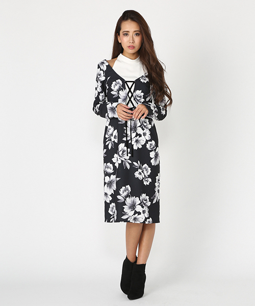 Rienda リエンダ の オープンショルダーレイヤードフラワーop ワンピース Wear Rienda リエンダ の オープンショルダーレイヤードフラワーop ワンピース Wear