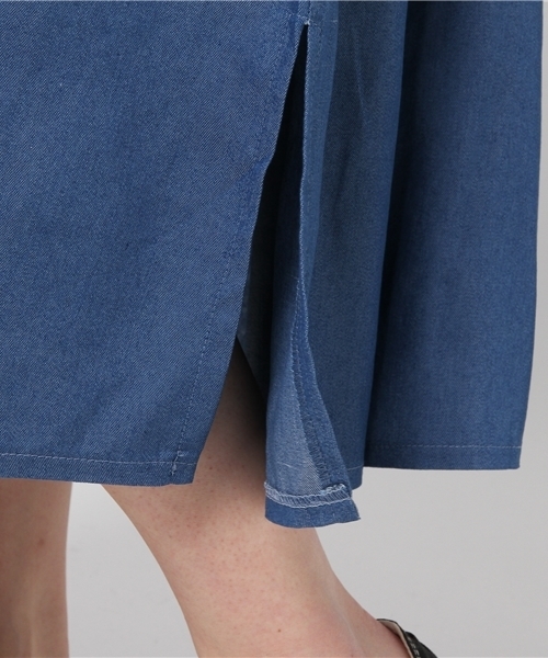 MERLOT（メルロー）の「タッセルベルト付ダンガリーデニムワンピース4890（シャツワンピース・レディース・ネイビー/ブルー・FREE）」の8枚目の写真