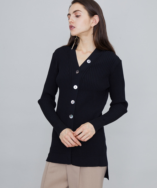 UNITED TOKYO（ユナイテッドトウキョウ）の「Vネックリブカーデ（カーディガン/ボレロ・レディース・ブラック/キャメル/オフホワイト・1）」の9枚目の写真