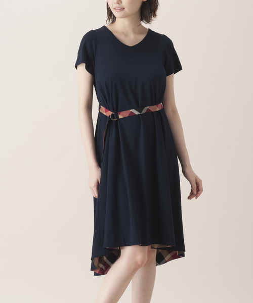 BLUE LABEL CRESTBRIDGE（ブルーレーベルクレストブリッジ）の