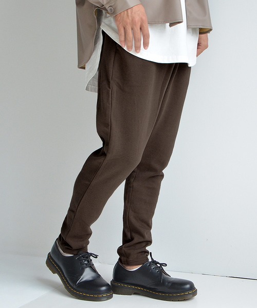 MinoriTY（マイノリティ）の「【MinoriTY】サルエルテーパードパンツ メンズ スウェットパンツ 無地 秋服 夏服 スウェットスラックス（スウェットパンツ・メンズ・ブラック/ネイビー/カーキ/ブラック系その他/杢グレー/グレー系その他/ブルー系その他/チェック/チャコール/ブラウン/レッド/ホワイト系その他/ブラウン系その他/ブラック系その他2・S/M/L/XL）」の9枚目の写真