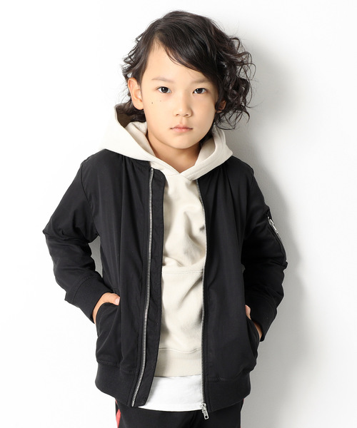 devirock(デビロック)の「ベーシックMA-1ブルゾン ライトアウター(MA-1・キッズ・カーキ/ブラック・130cm/140cm/150cm/160cm/120cm/110cm/100cm)」の2枚目の写真