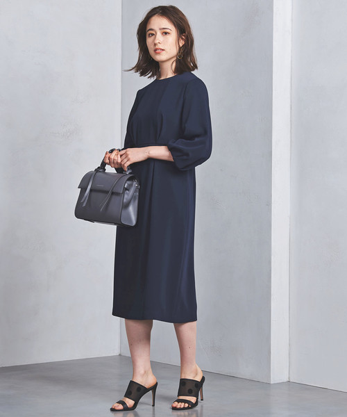 UNITED ARROWS（ユナイテッドアローズ）の「UPCS ダブルタック パフスリーブ ワンピース ◆（ワンピース・レディース・ネイビー/ナチュラル・36/40/38）」の2枚目の写真