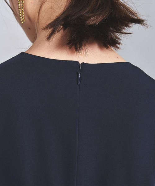 UNITED ARROWS（ユナイテッドアローズ）の「UPCS ダブルタック パフスリーブ ワンピース ◆（ワンピース・レディース・ネイビー/ナチュラル・36/40/38）」の15枚目の写真