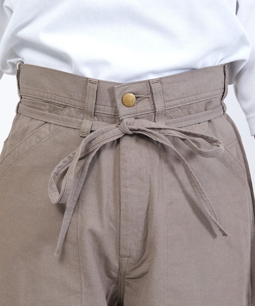 And A(アンドエー)の「Lee リー / WAIST-MARK PAINTER ウエストマーク リネンイージーペインターパンツ / LL6058(その他パンツ・レディース・インディゴブルー/ダークブラウン/ライトブラウン・X-SMALL/SMALL/MEDIUM)」の4枚目の写真