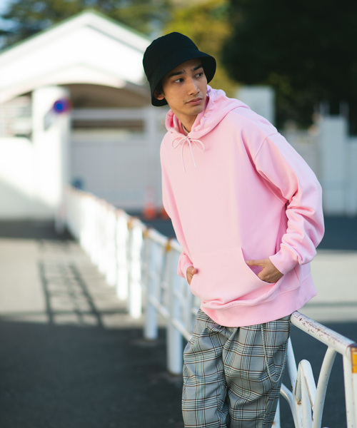 WEGO（ウィゴー）の「WEGO/カラービッグシルエットパーカー（パーカー・メンズ・イエロー/オレンジ/ブラック/サックスブルー/ベージュ/ホワイト/ライトパープル/杢グレー/レッド/ライトピンク・LARGE/MEDIUM/SMALL/X-SMALL）」の16枚目の写真