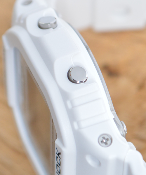 G-SHOCK(ジーショック)の「G-SHOCK / DW5600MW-7(アナログ腕時計・メンズ・ホワイト・FREE)」の7枚目の写真