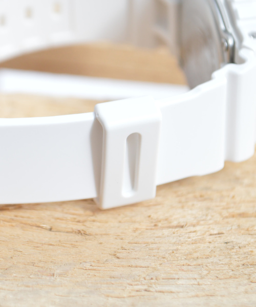 G-SHOCK(ジーショック)の「G-SHOCK / DW5600MW-7(アナログ腕時計・メンズ・ホワイト・FREE)」の3枚目の写真