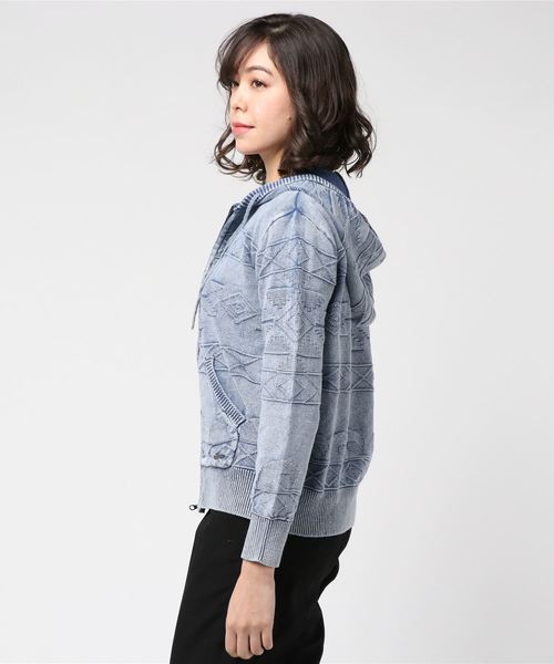 BILLABONG(ビラボン)の「BILLABONG レディース リンクス編みニットジップパーカー/ビラボン セットアップ(パーカー・レディース・ネイビー/レッド/イエロー・MEDIUM/LARGE)」の8枚目の写真