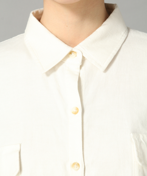 LOWRYS FARM（ローリーズファーム）の「リネンショートシャツＳＳ　833664（シャツ/ブラウス・レディース・ベージュ/オフホワイト/レッド・FREE）」の13枚目の写真