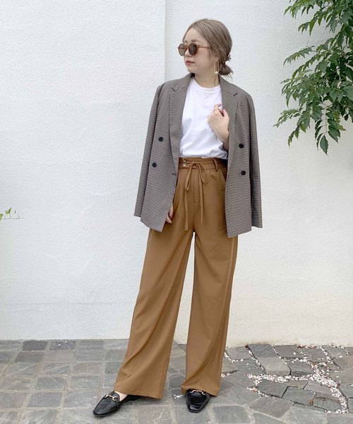 Cheek(チーク)の「ベルテッド2タックパンツ(その他パンツ・レディース・キャメル/チャコールグレー/ピンク・MEDIUM)」の10枚目の写真