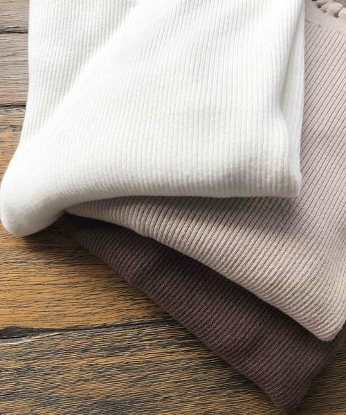 PICCIN（ピッチン）の「VILOFT袖＆衿フリルニット（ニット/セーター・レディース・グリーン/ライトグリーン/ピンク/レッド/ダークブラウン/オフホワイト/ブラック/ベージュ/ブルー/マスタード・MEDIUM）」の14枚目の写真