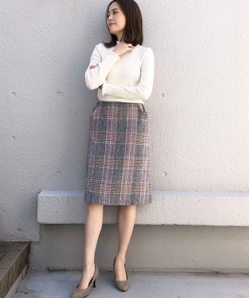 PICCIN（ピッチン）の「VILOFT袖＆衿フリルニット（ニット/セーター・レディース・グリーン/ライトグリーン/ピンク/レッド/ダークブラウン/オフホワイト/ブラック/ベージュ/ブルー/マスタード・MEDIUM）」の19枚目の写真