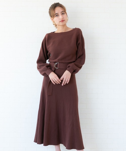 Jewelobe(ジュエローブ)の「ドルマンニットプリーツライクワンピース(ワンピース・レディース・ネイビー/ブラウン/グリーン/ボルドー・FREE)」の15枚目の写真