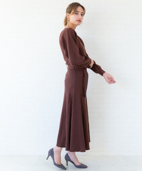 Jewelobe(ジュエローブ)の「ドルマンニットプリーツライクワンピース(ワンピース・レディース・ネイビー/ブラウン/グリーン/ボルドー・FREE)」の20枚目の写真