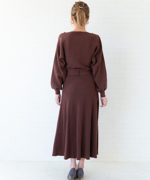 Jewelobe(ジュエローブ)の「ドルマンニットプリーツライクワンピース(ワンピース・レディース・ネイビー/ブラウン/グリーン/ボルドー・FREE)」の12枚目の写真