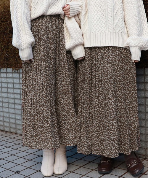 PairPair（ペアペア）の「アソート花柄プリーツスカート（スカート・レディース・ブラウン系その他/ブルー/ライトグリーン/ブラック/ベージュ・FREE）」の3枚目の写真