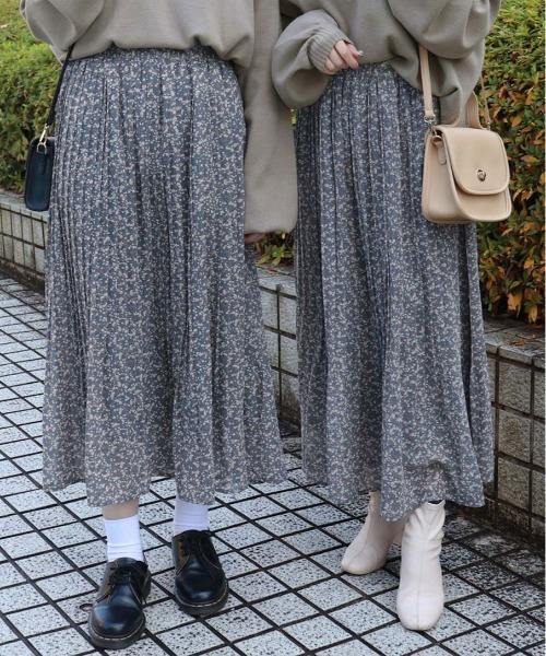 PairPair（ペアペア）の「アソート花柄プリーツスカート（スカート・レディース・ブラウン系その他/ブルー/ライトグリーン/ブラック/ベージュ・FREE）」の5枚目の写真