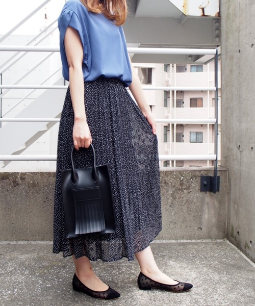 INTERPLANET（インタープラネット）の「シフォンスタープリントスカート（スカート・レディース・オフホワイト/ブラック/ベージュ・FREE）」の10枚目の写真