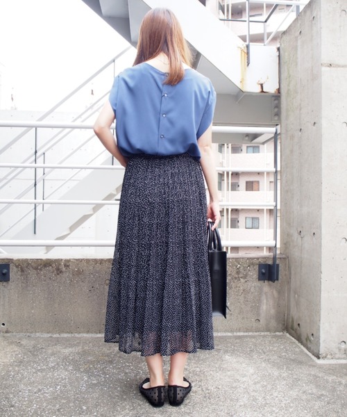 INTERPLANET（インタープラネット）の「シフォンスタープリントスカート（スカート・レディース・オフホワイト/ブラック/ベージュ・FREE）」の13枚目の写真