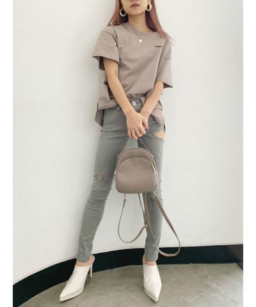 GYDA(ジェイダ)の「SIDE RIPPEDカラースキニーパンツ(その他パンツ・レディース・ブラック/オフホワイト/カーキ・SMALL/MEDIUM/X-SMALL/XX-SMALL)」の16枚目の写真