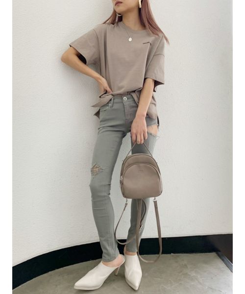 GYDA(ジェイダ)の「SIDE RIPPEDカラースキニーパンツ(その他パンツ・レディース・ブラック/オフホワイト/カーキ・SMALL/MEDIUM/X-SMALL/XX-SMALL)」の18枚目の写真