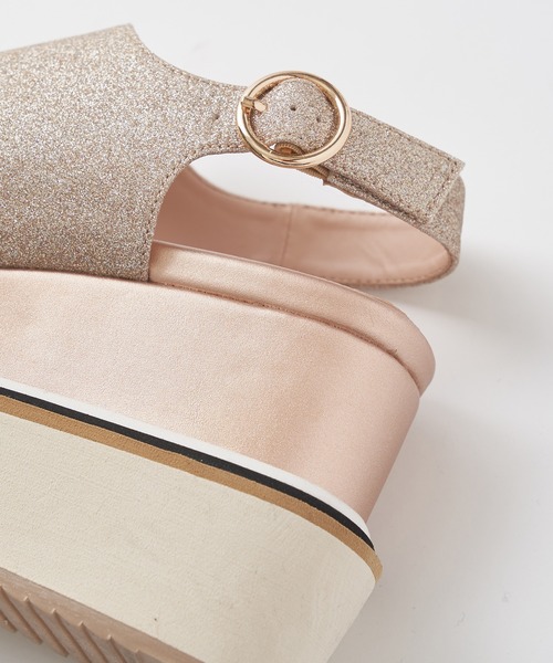 one after another NICE CLAUP（ワンアフターアナザーナイスクラップ）の「厚底ラインサンダル（サンダル・レディース・アイボリー/モカ/ゴールド・SMALL/MEDIUM/LARGE）」の12枚目の写真