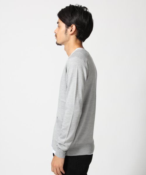 GLOBAL WORK(グローバルワーク)の「【高品質ビエラヤーン使用】ハイゲージニットVカーデ/546650(カーディガン/ボレロ・メンズ・ブルー/ブラック/グレー/ベージュ・SMALL/LARGE/X-LARGE/MEDIUM)」の11枚目の写真