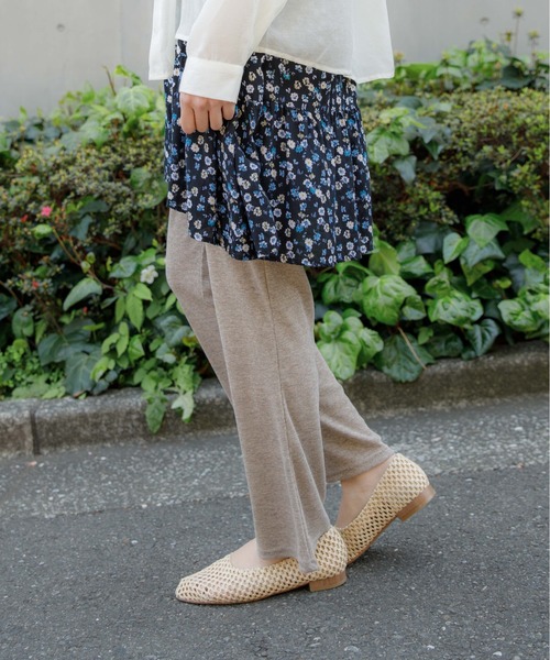 flower(フラワー)の「ルーズシャイニースパッツ(その他パンツ・レディース・グレー/ベージュ・FREE)」の9枚目の写真