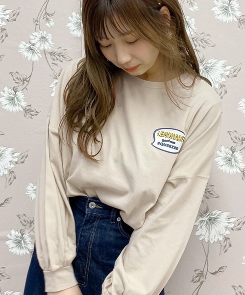 apres jour（アプレジュール）の「アソート袖ボリュームロンＴ【ZOZOTOWN限定アイテム】（Tシャツ/カットソー・レディース・ブラック/オフホワイト/アイボリー/その他/ライトベージュ・フリー）」の4枚目の写真