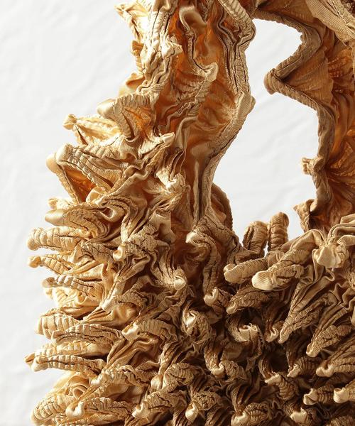 BUNZABURO(ブンザブロウ)の「▲BUNZABURObaiShiboriBAG(エコバッグ/サブバッグ・レディース・ゴールド/ブラック/ホワイト/レッド/グレー/ベージュ/マスタード/ネイビー/ダークグリーン/ターコイズブルー・FREE)」の13枚目の写真