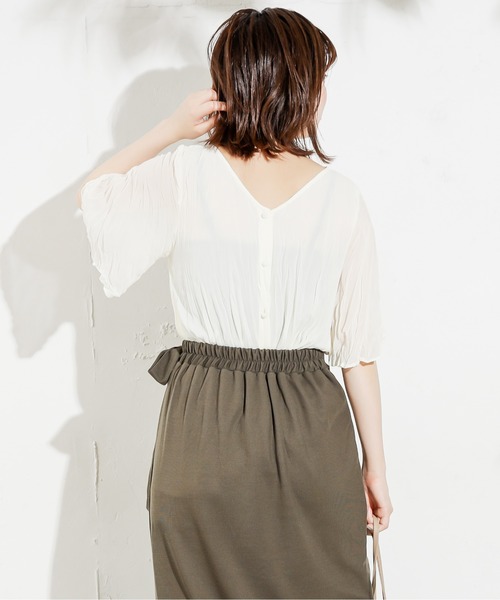 natural couture（ナチュラルクチュール）の「【WEB限定カラー有り】2WAYクリンクル加工ブラウス（シャツ/ブラウス・レディース・アイボリー/ブラック/グリーン/ブルー/ピンクベージュ・FREE）」の21枚目の写真