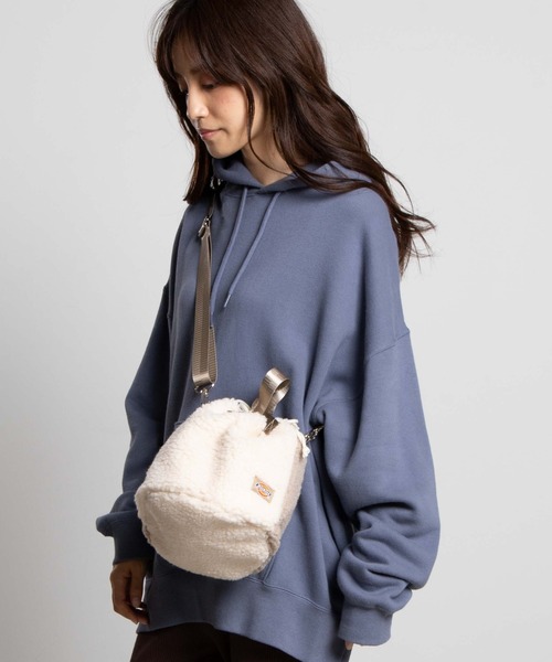 Dickies（ディッキーズ）の「WEGO/Dickies ボア巾着ショルダーバッグ（ショルダーバッグ・レディース・オフホワイト/ダークグリーン/ブラウン・FREE）」の13枚目の写真