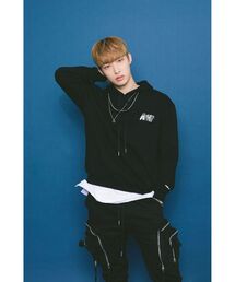 ATEEZ アチズソウルコンフーディパーカーグレー