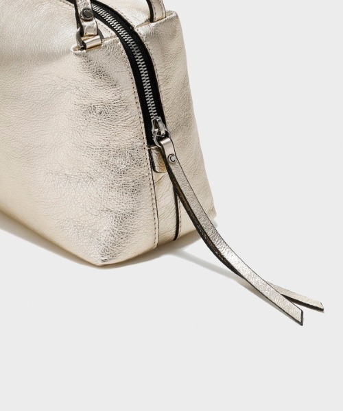 GIANNI CHIARINI アリファ M シルバー ショルダーバッグ GIANNI CHIARINI ジャンニキアリーニ ショルダーバッグ ALIFA M