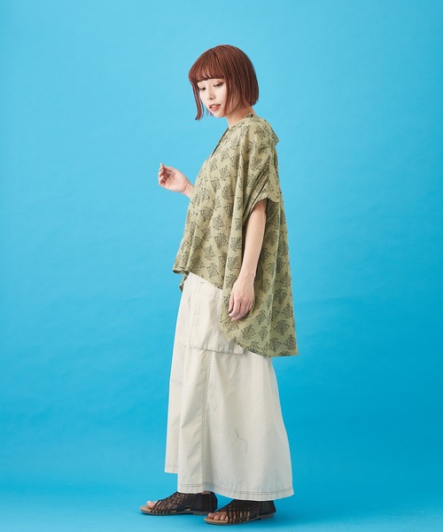 CUBE SUGAR（キューブシュガー）の「WEB限定 ボイル プリント 製品染め ギャザー シャツ（シャツ/ブラウス・レディース・チャコールグレー/ベージュ/パープル/カーキ・M）」の16枚目の写真