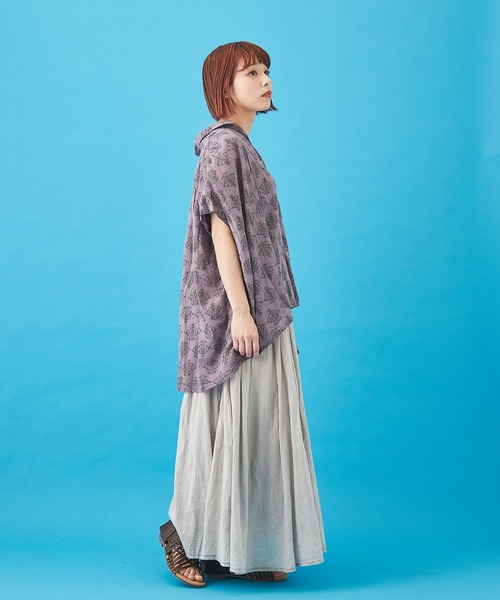 CUBE SUGAR（キューブシュガー）の「WEB限定 ボイル プリント 製品染め ギャザー シャツ（シャツ/ブラウス・レディース・チャコールグレー/ベージュ/パープル/カーキ・M）」の6枚目の写真