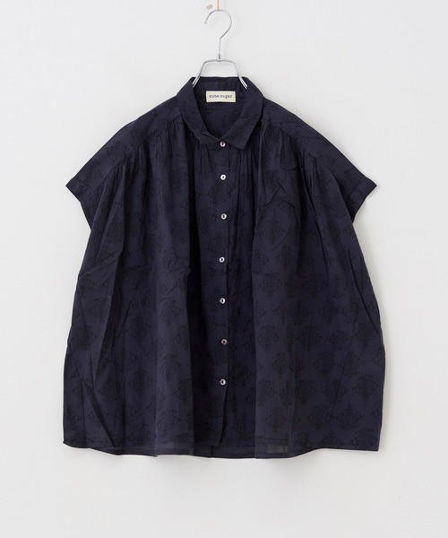 CUBE SUGAR（キューブシュガー）の「WEB限定 ボイル プリント 製品染め ギャザー シャツ（シャツ/ブラウス・レディース・チャコールグレー/ベージュ/パープル/カーキ・M）」の11枚目の写真