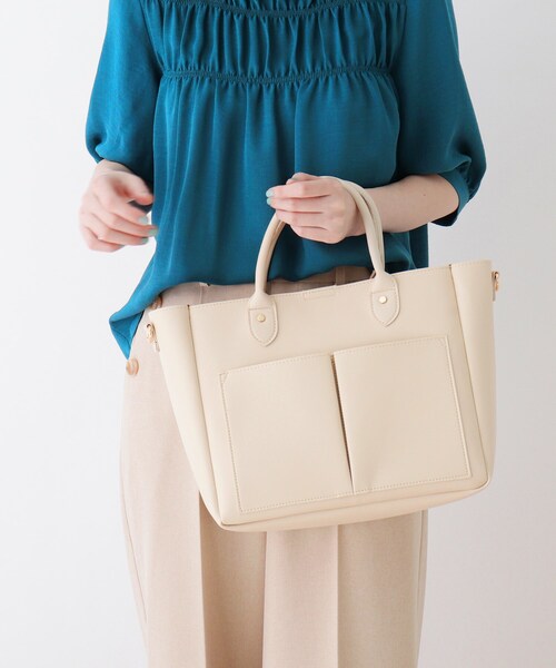 DRESKIP（ドレスキップ）の「◆フロントポケットA4トート（トートバッグ・レディース・ブラック/グレー/アイボリー・00）」の5枚目の写真