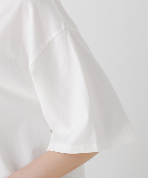 SHOO・LA・RUE(シューラルー)の「◆USAコットンアソートプリントラウンドヘムTシャツ(Tシャツ/カットソー・レディース・ホワイト系その他3/ベージュ系その他4/ブラック系1/ベージュ系2/ライトグリーン系/ホワイト系その他・04/02/03)」の11枚目の写真