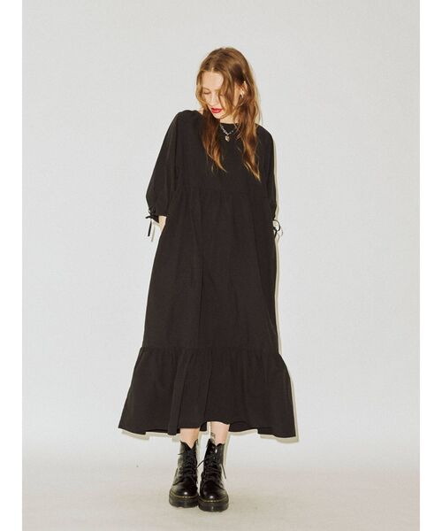 jouetie（ジュエティ）の「オーバーティアード2WAYワンピース（ワンピース・レディース・オフホワイト/ブラック/ラベンダー・MEDIUM）」の9枚目の写真